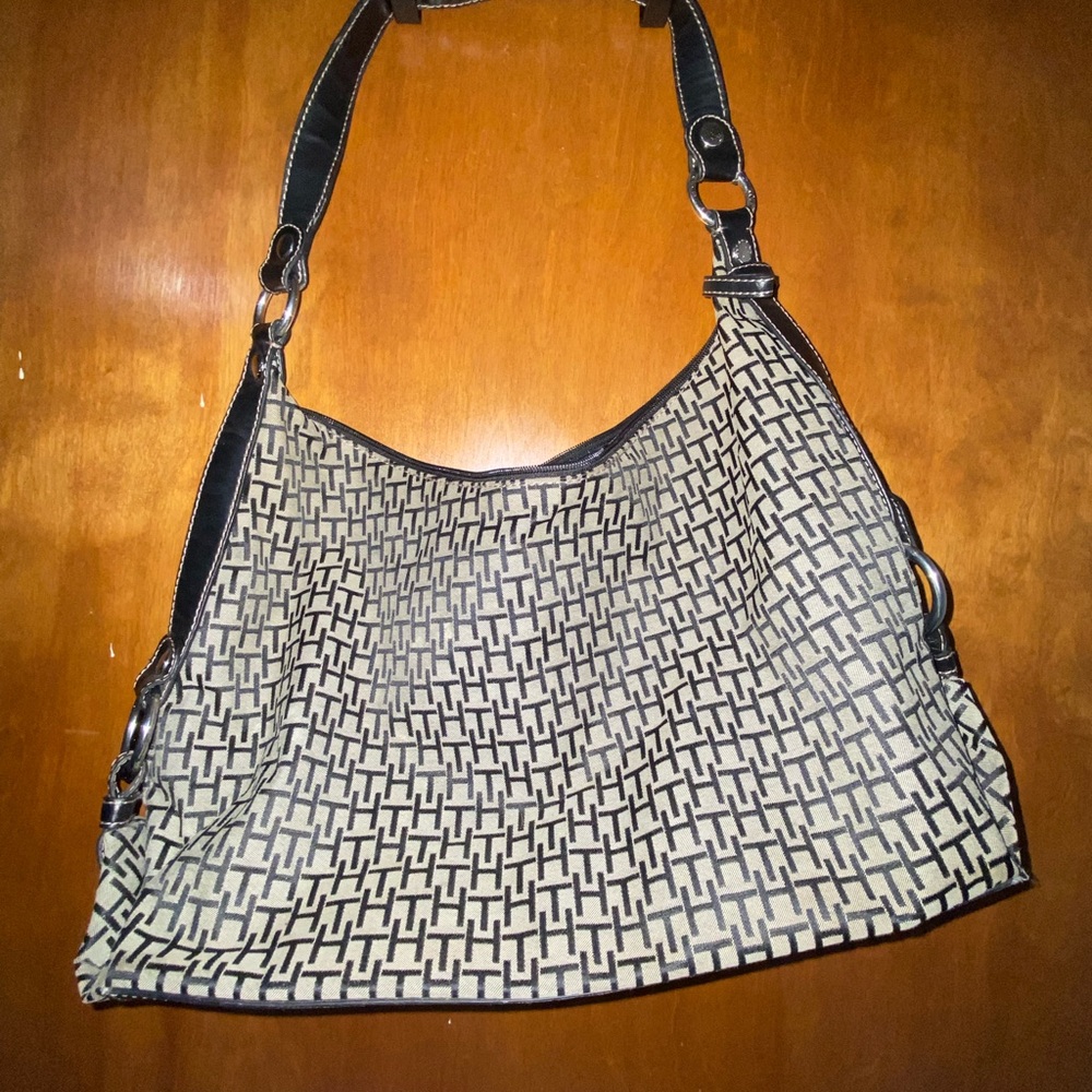 Vintage Tommy Hilfiger Purse
